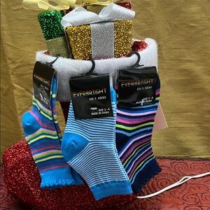 🎁 3 pcs.Kids' Striped Socks - Blue and Multicolor